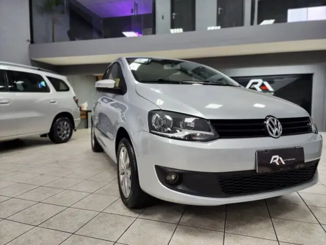 Carro Volkswagen Fox 2013 1.6 VHT Prime (Flex)