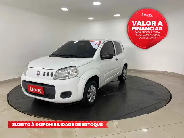 Carro Fiat Uno 2014 Vivace College 1.0 8V (Flex) 4p
