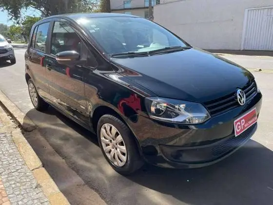 Volkswagen Fox 1.0 TEC (Flex) 4p