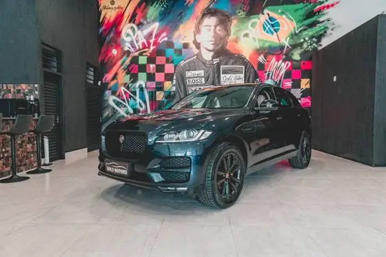 Carro Jaguar F-Pace 2017 2.0D Prestige 4WD