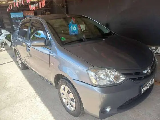Toyota Etios XS 1.5 (Flex)