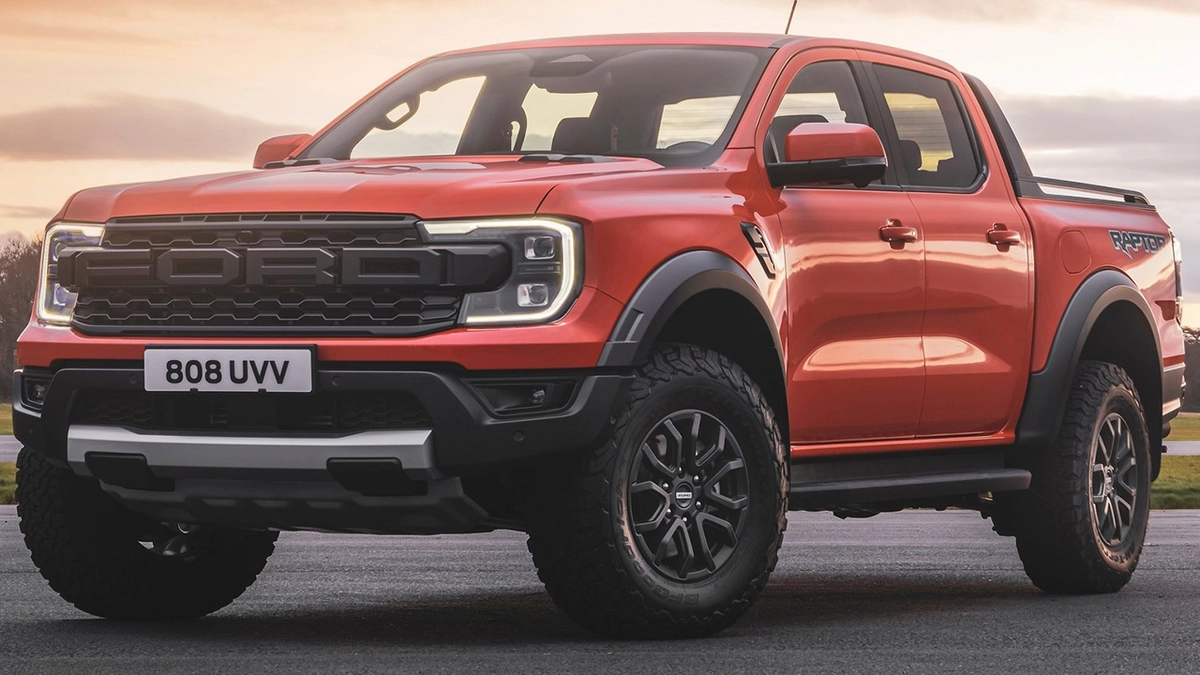 Nova geração da picape média está chegando e ter a versão esportiva em nosso mercado seria um sonho, especialmente agora que ela é Raptor de verdade