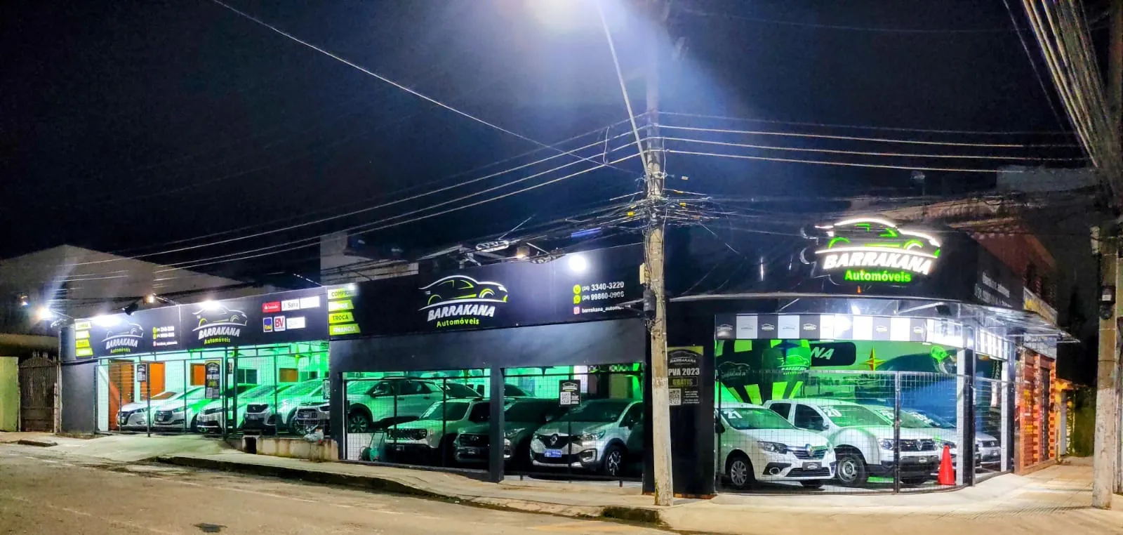 Fachada da loja Veículos à venda em BARRAKANA AUTOMOVEIS - Volta Redonda - RJ | Mobiauto