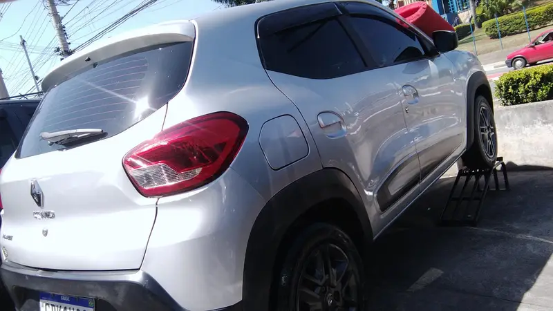 Renault Kwid Zen 1.0 12v SCe (Flex)
