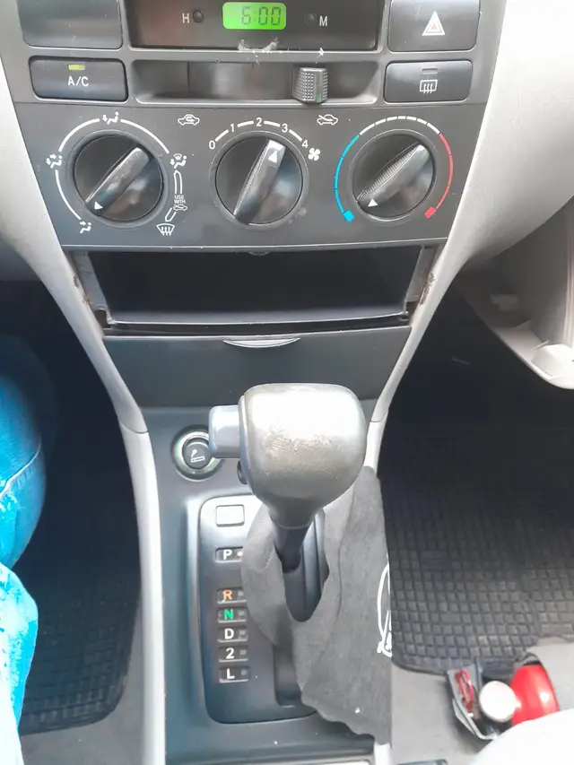 Carro Toyota Corolla 2006 Sedan XLi 1.6 16V (aut)