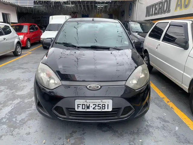 Carro Ford Fiesta Hatch 2014 SE Plus 1.6 RoCam (Flex)
