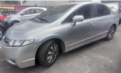 Carro Honda Civic 2011 New  LXL 1.8 16V i-VTEC (Flex)
