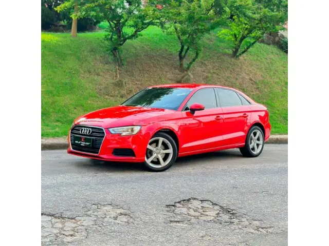 Carro Audi A3 2018 1.4 TFSI Ambiente Tiptronic (Flex)