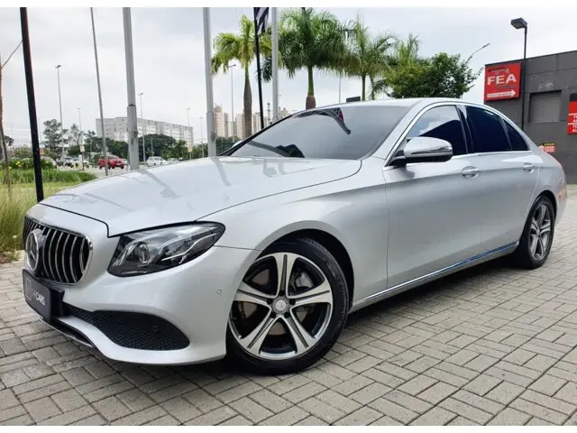 Carro Mercedes-Benz Classe E 2017 E 250 Avantgarde
