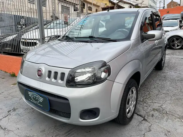 Carro Fiat Uno 2016 Vivace 1.0 8V (Flex) 2p