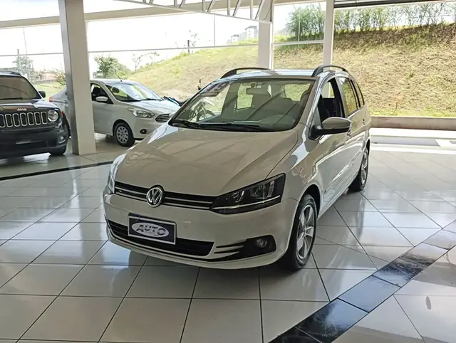 Carro Volkswagen SpaceFox 2019 1.6 MSI Trendline (Flex)