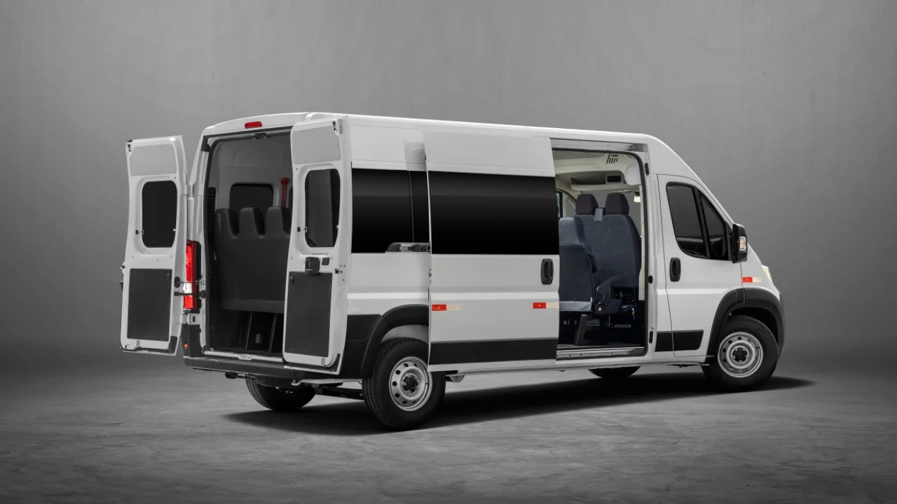 Fiat Ducato Minibus 2.3 Comfort