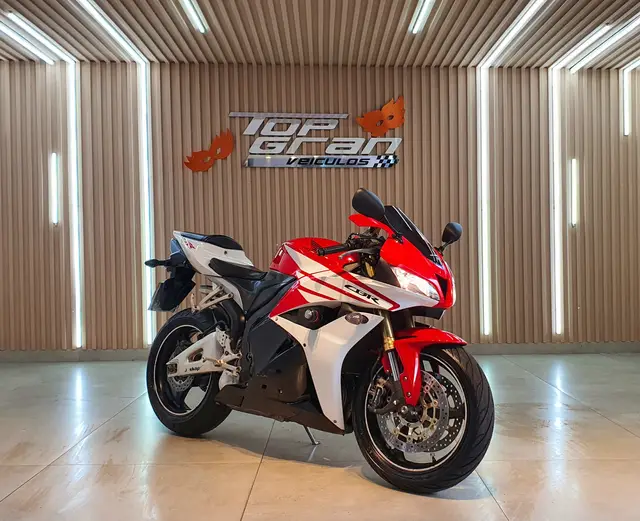 Moto Honda CBR 600 2012 RR (Standard)