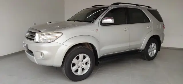 Carro Toyota Hilux SW4 2011 SRV 4x4 3.0 Turbo  (aut)