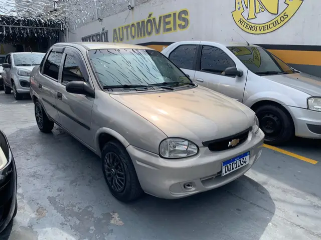 Carro Chevrolet Classic 2005 Corsa Sedan  Super 1.0 VHC