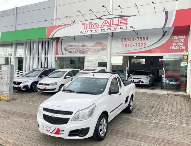 Carro Chevrolet Montana 2012 LS 1.4 (Flex)