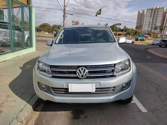 Volkswagen Amarok 2.0 CD 4x4 TDi Highline (Aut)