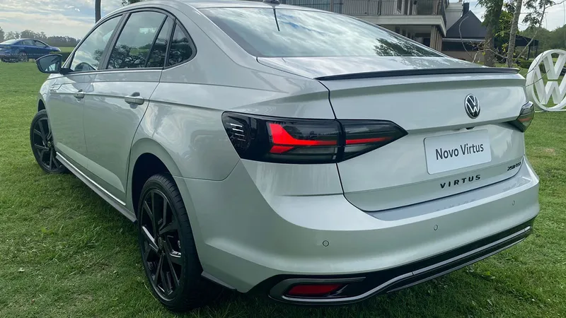VW Virtus Exclusive 2023: versão mais completa tem fila de espera de 4 meses