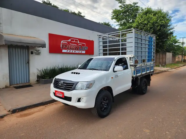 Carro Toyota Hilux Cabine Simples 2015 Hilux 3.0 TDI 4x4 CS STD