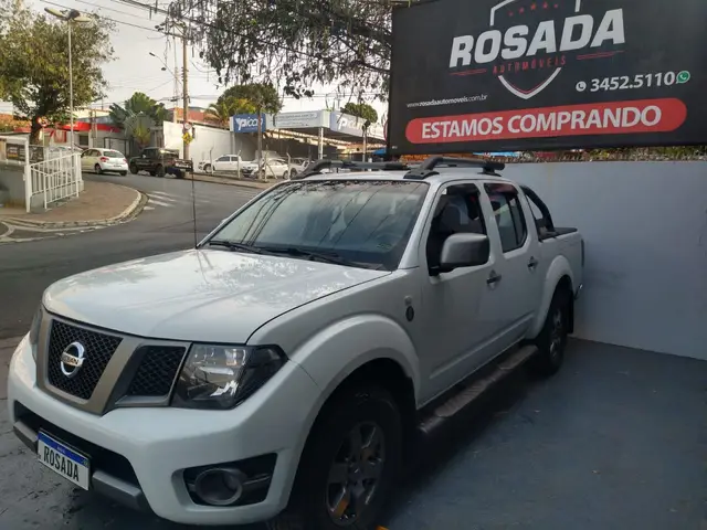 Carro Nissan Frontier 2013 2.5 TD CD 4x2 SV Attack