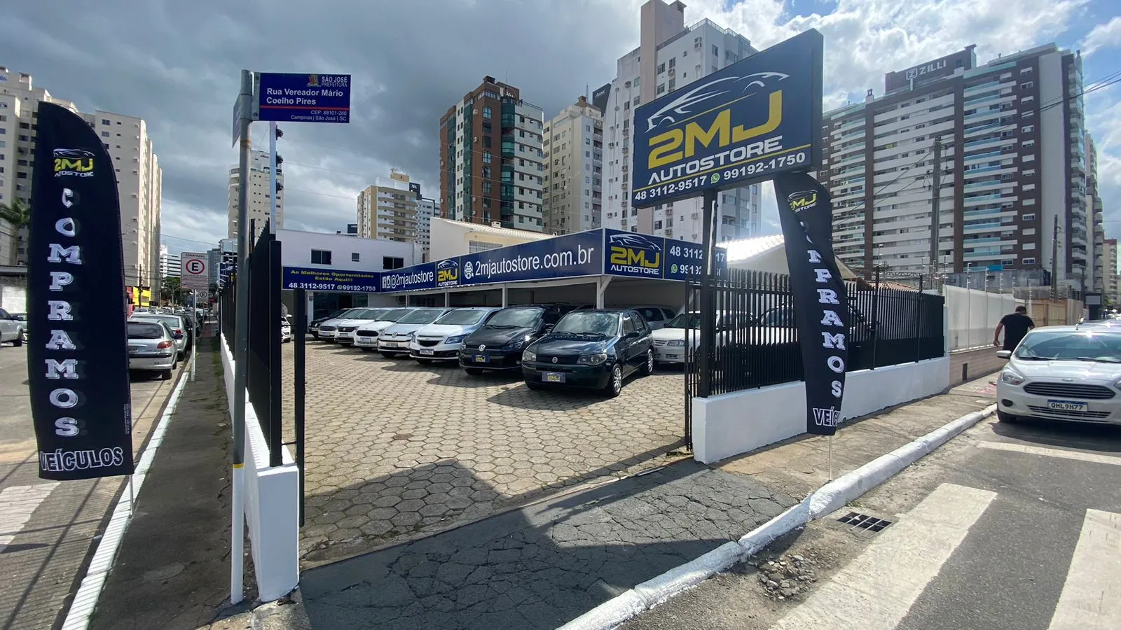 Fachada da loja DI BERNARDI AUTOMOVEIS - São José - SC