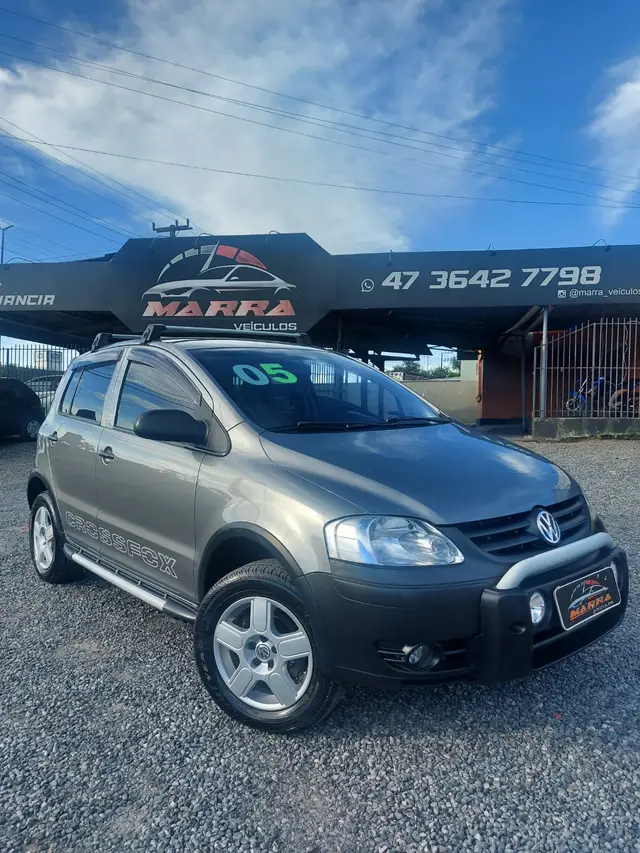Carro Volkswagen CrossFox 2005 1.6 (Flex)
