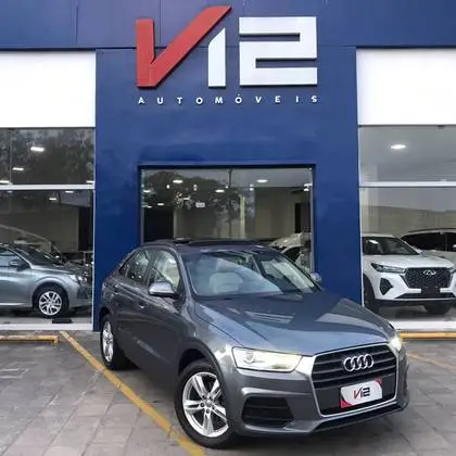 Carro Audi Q3 2017 1.4 TFSI Ambiente Plus S Tronic (Flex)