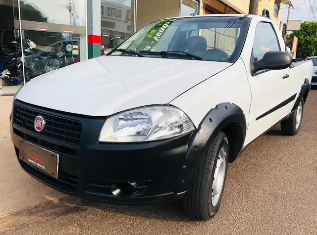 Carro Fiat Strada 2013 Working 1.4 (Flex)