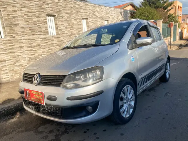 Carro Volkswagen Fox 2011 Prime 1.6 8V (Flex)