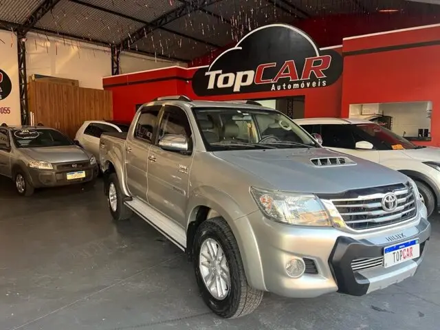 Carro Toyota Hilux Cabine Dupla 2013 Hilux 3.0 TDI 4x4 CD SRV