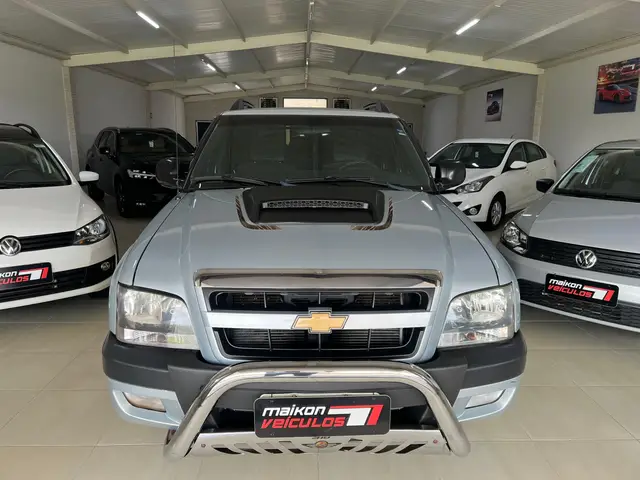 Carro Chevrolet S10 Cabine Dupla 2011 S10 Rodeio 2.4 Flexpower 4X2 (Cab Dupla)
