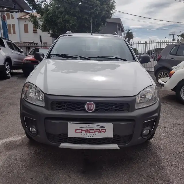 Carro Fiat Strada 2015 Working 1.4 (Flex) (Cabine Dupla)