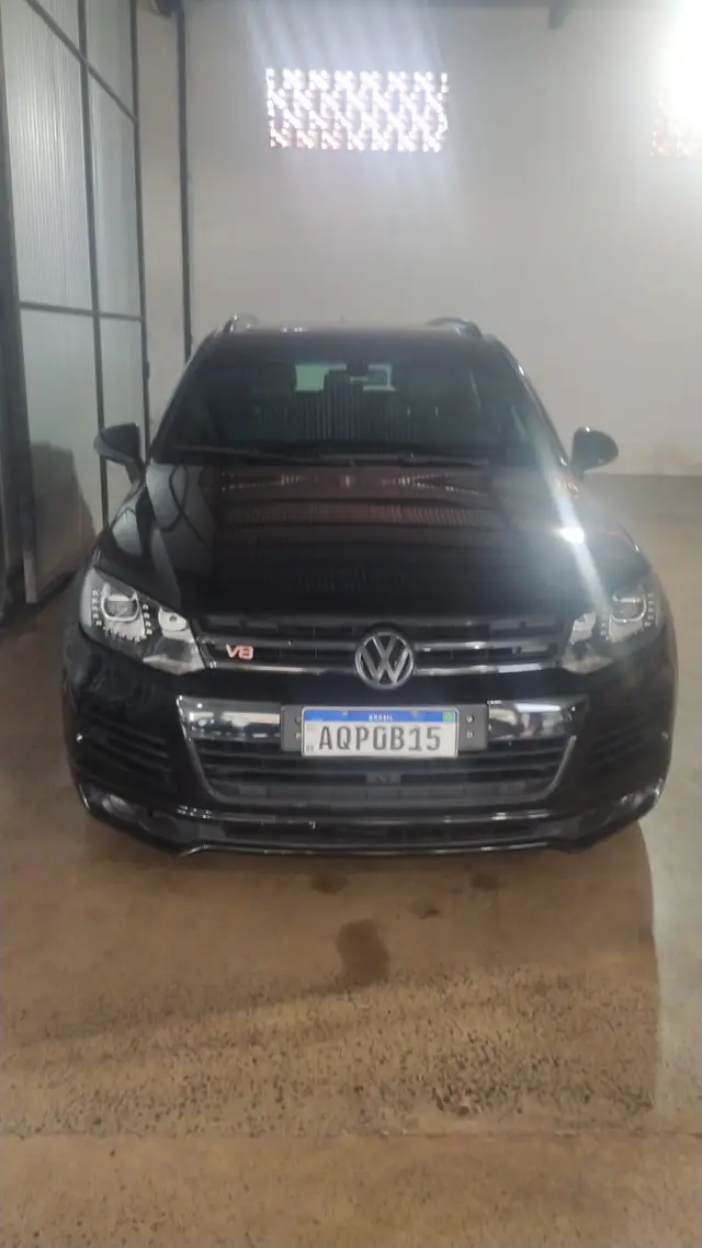 Carro Volkswagen Touareg 2011 4.2 V8 FSI 4WD