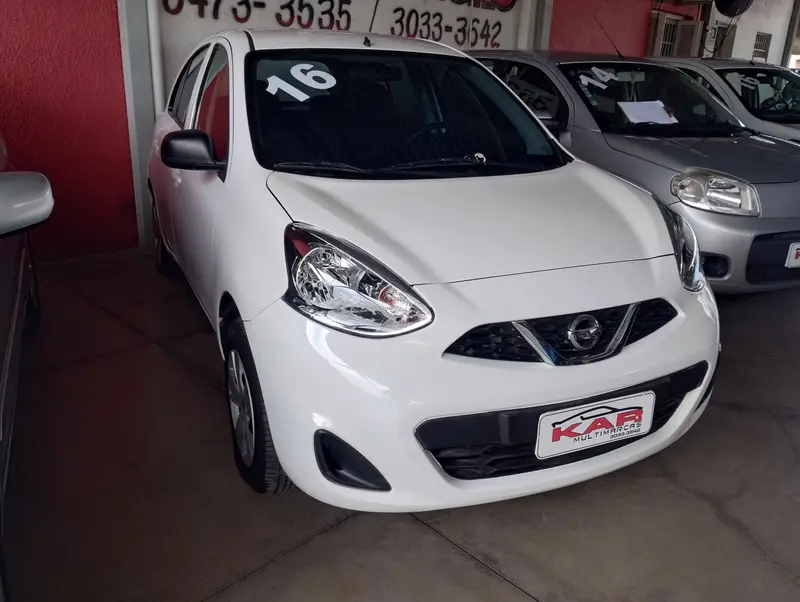 Nissan March 1.0 12V S (Flex)