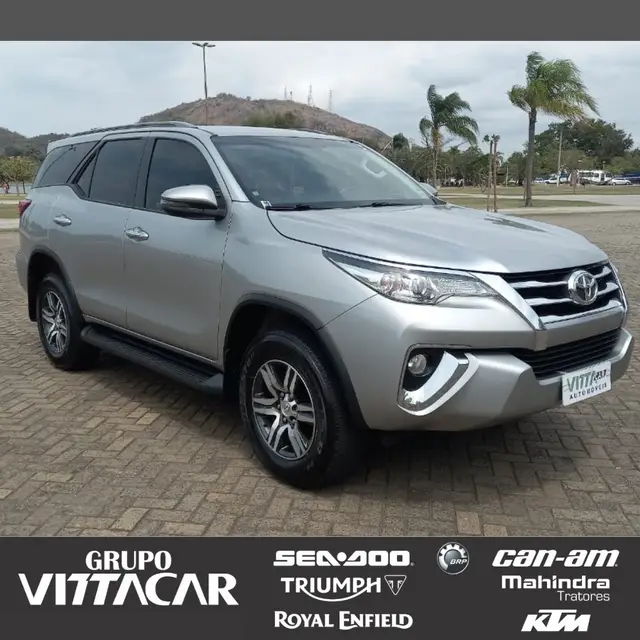 Carro Toyota SW4 2020 2.7 SRV 7L 4x2 (Aut) (Flex)