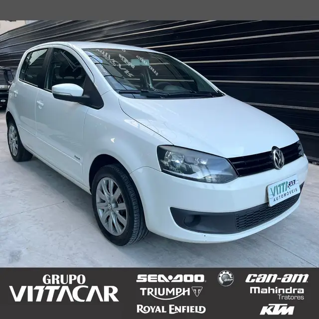 Carro Volkswagen Fox 2014 1.6 VHT (Flex)