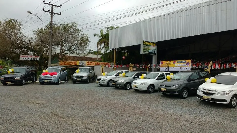 Fachada da loja Veículos à venda em VALDEMIRO MULTIMARCAS LTDA - Indaial - SC | Mobiauto