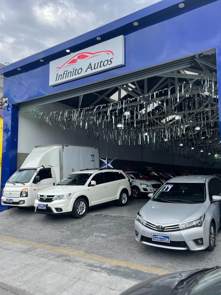Fachada da loja INFINITO AUTOS - São Paulo - SP