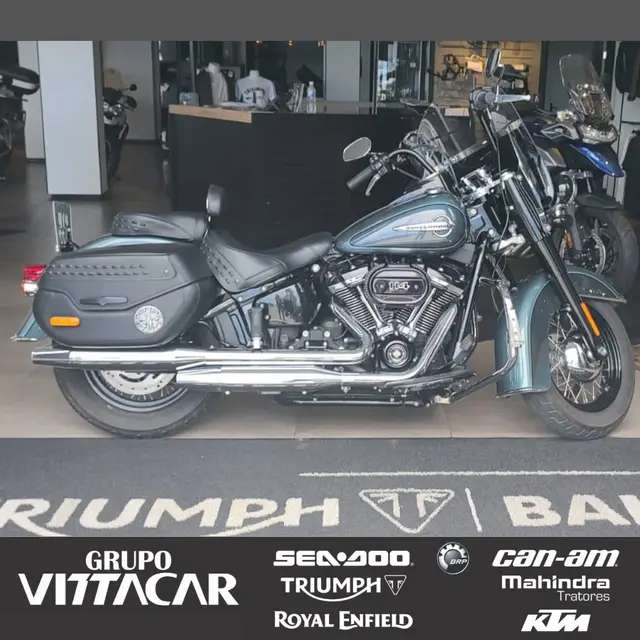 Moto Harley-Davidson Heritage 2020 Classic FLHC/FLHCS