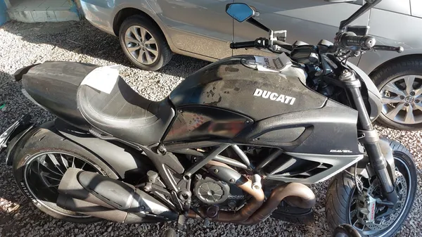 Ducati store xdiavel olx