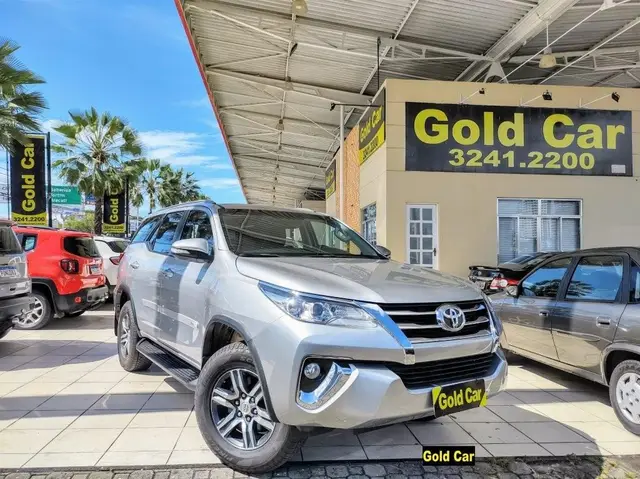 Carro Toyota SW4 2017 2.7 SR 7L 4x2 (Aut) (Flex)