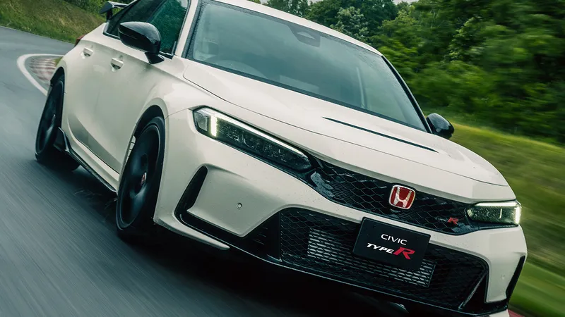 Novo Honda Civic Type R perdeu equipamentos para bater recorde de velocidade 