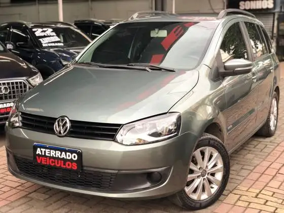 Carro Volkswagen SpaceFox 2012 1.6 8V Trend (Flex)