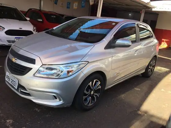 Carro Chevrolet Onix 2018 1.0 LT SPE/4
