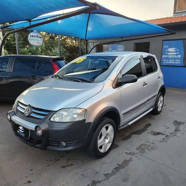 Carro Volkswagen CrossFox 2008 1.6 (Flex)