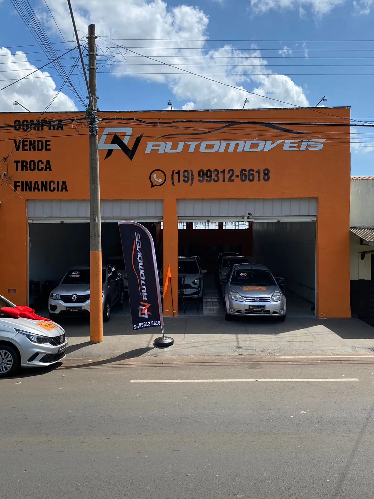 Fachada da loja Veículos à venda em DN MOTORS AUTOMOVEIS LTDA - Mogi-Guaçu - SP | Mobiauto