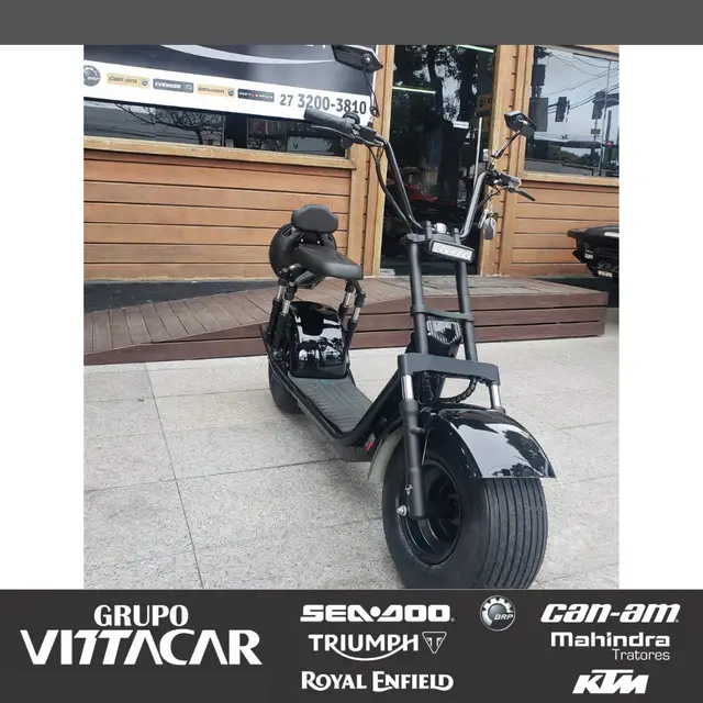 Moto Neon Chubby Plus 2022 2000w