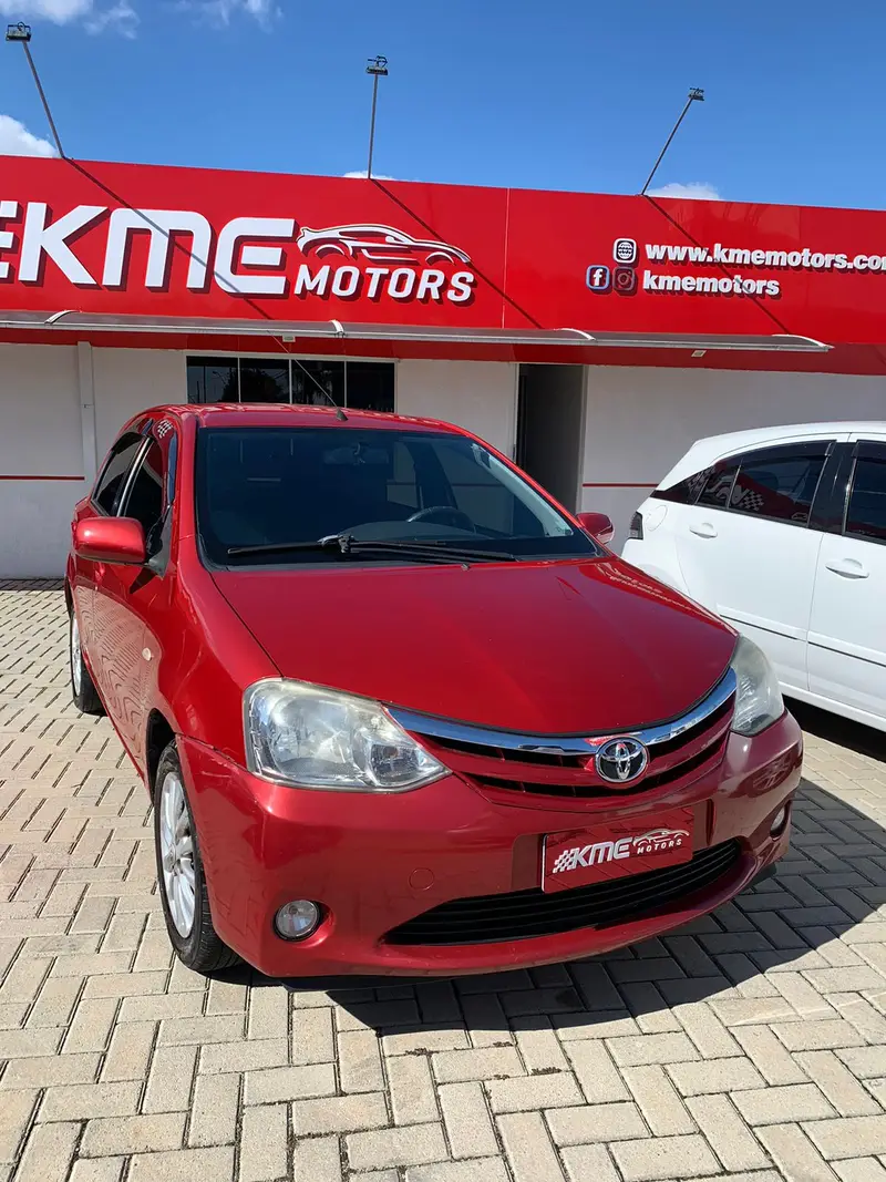 Toyota Etios XLS 1.5 (Flex)