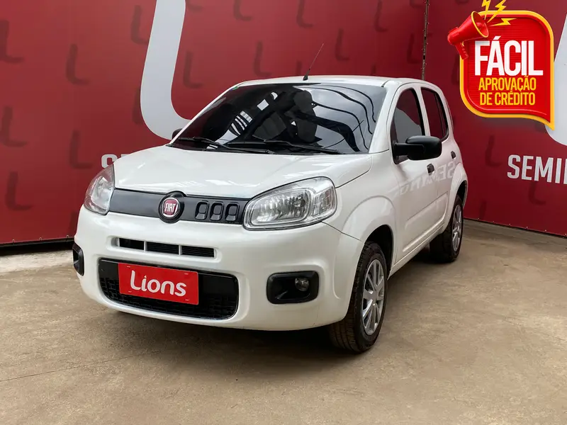 Fiat Uno Attractive 1.0 (Flex) 4p