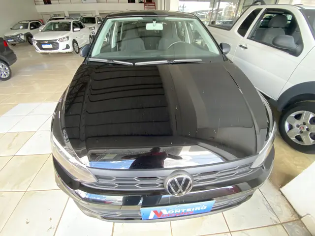 Carro Volkswagen Polo 2023 Track 1.0 Flex 12V 5p